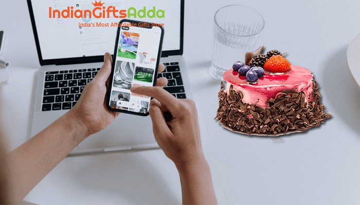 How Sending Cakes Online Can Connect Loved Ones Across the World
