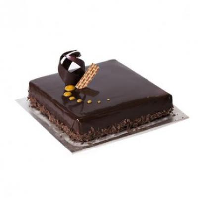 Chocolate Truffle Cake Square