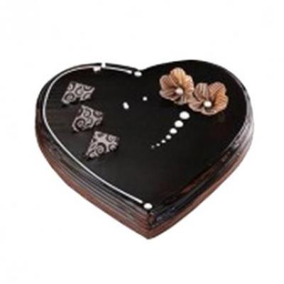 Heart Shape Chocolate Cake