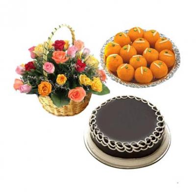 Roses, Laddu With Cake Roses, Laddu With Cake