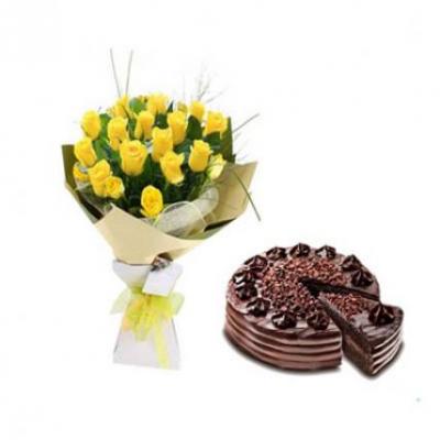 Yellow Roses With Choco Chip Cake Yellow Roses With Choco Chip Cake