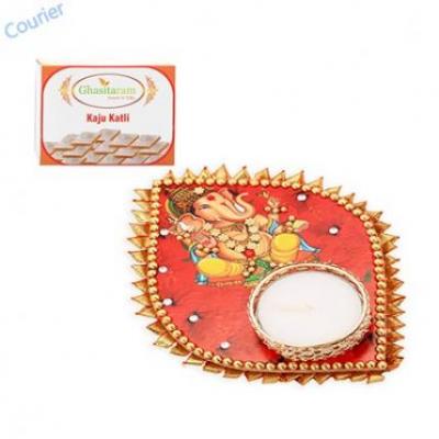 Ganesha Leaf T-Lite With Kaju Katli Ganesha Leaf T-Lite With Kaju Katli