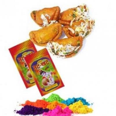 Holi Gujiya With Gulal