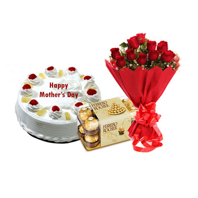 Eeggless Mothers Day Pineapple Cake, Bouquet & Ferrero