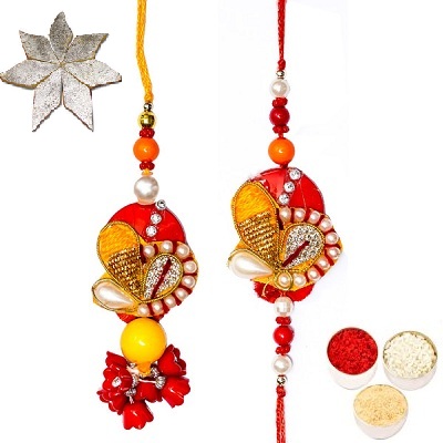 Divine Rakhi Set For Bhaiya Bhabhi & Kaju Katli