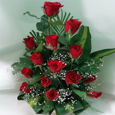 Beautiful Red Roses Arrangement